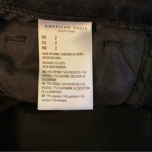 American Eagle shorts High waisted mom shorts stretch Black Distressed Denim - Picture 5 of 6